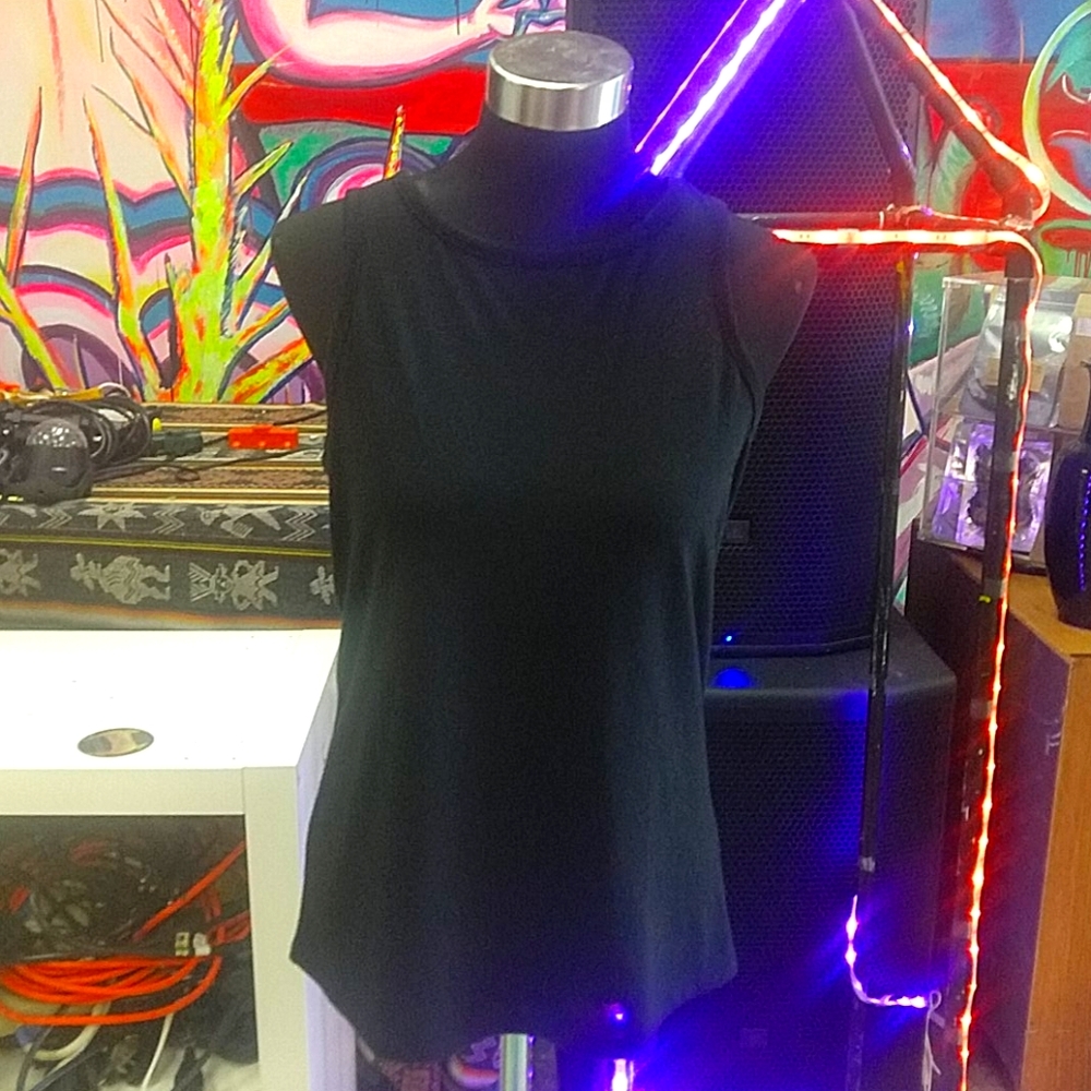 Victoria Sport medium tank top with open back